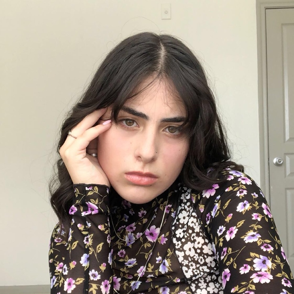 Meet your Posher, Azlyn